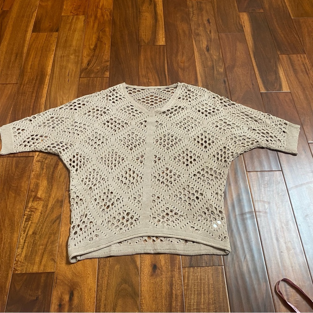 Lightweight Beige Sweater See Through Open Knit Size Medium Bohemian Hippie